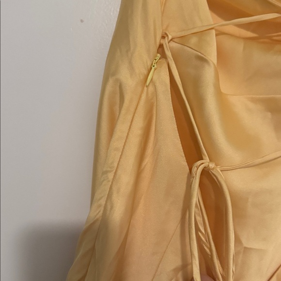 Babyboo - misha silky cowl maxi - lemon - medium nwot - Picture 8 of 9